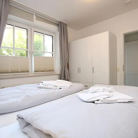 Gmelinstra_e 12_ Whg_ 2_ Haus Apartamento *
